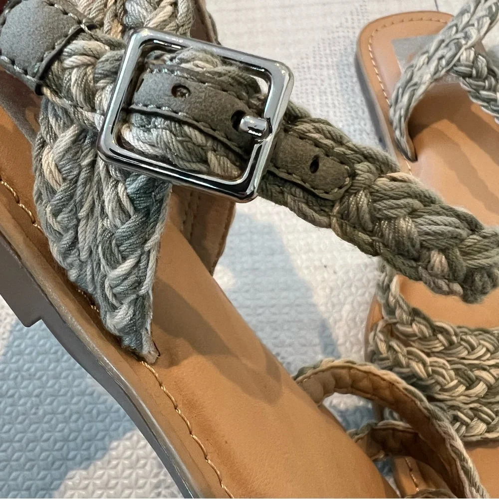 DV BY DOLCE VITA Julius Sandal